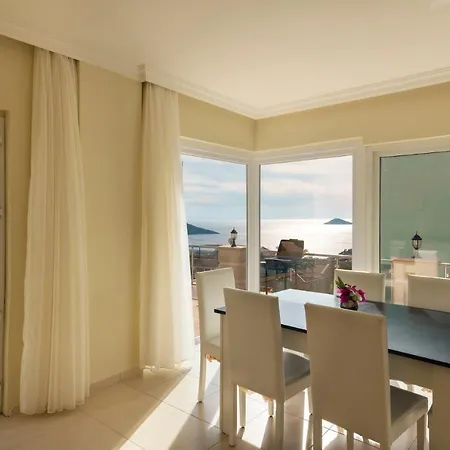 Villa Circis *
